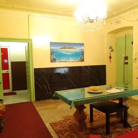 בית הארחה Sole Rosso - Panoramic Aquarium Walk