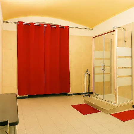 Sole Rosso - Panoramic Aquarium Walk *