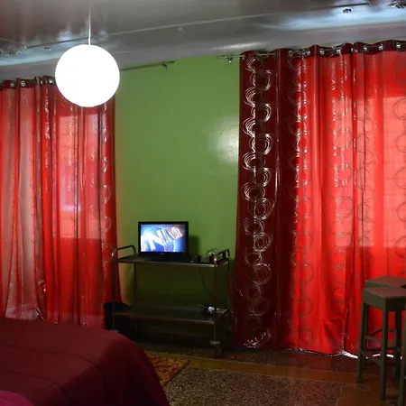 Sole Rosso Guest house