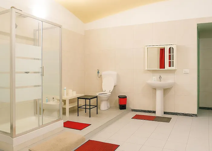 Pensión Sole Rosso - Panoramic Aquarium Walk Génova