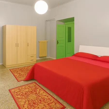 Sole Rosso Acquario *