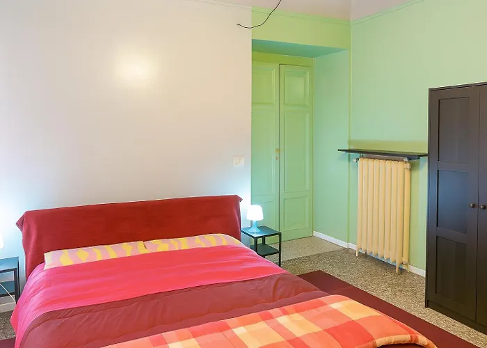 Sole Rosso Acquario Genova