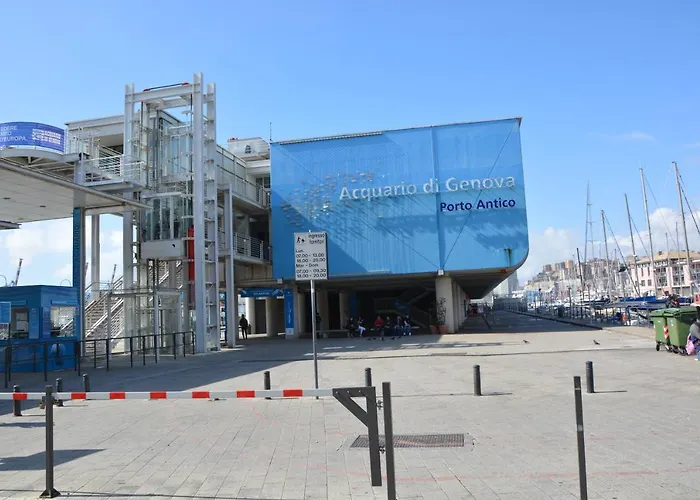 Sole Rosso - Panoramic Aquarium Walk Pensionat *