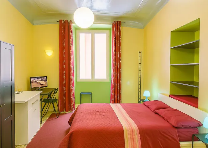 Sole Rosso - Panoramic Aquarium Walk Pensionat *