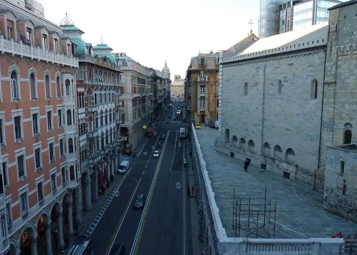 Sole Rosso - Panoramic Aquarium Walk Pensionat Genua